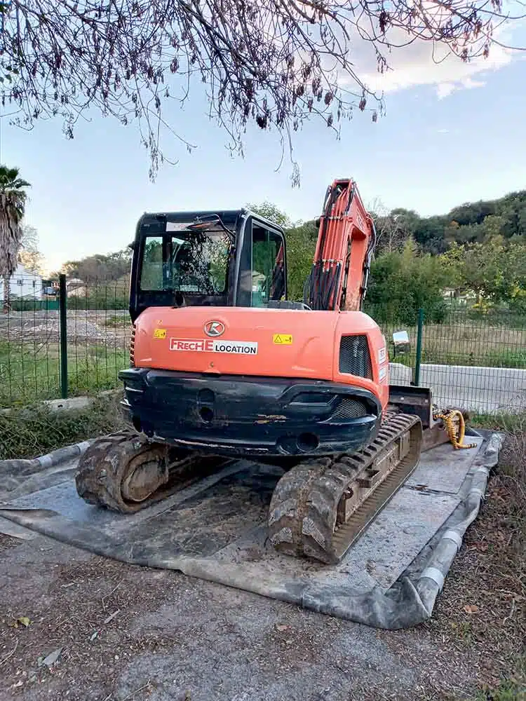 Bac de rétention pour hydrocarbure